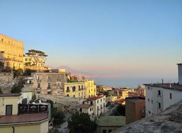 italy/pompeii/attraction/scalinata-della-discesa-del-petraio