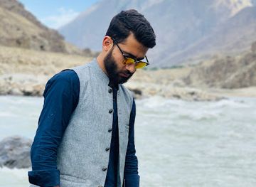 pakistan/fairy-meadows/attraction/independence-hero-s-memorial-chinarbag-gilgit-pakistan