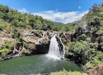 sri-lanka/badulla-district/attraction/duwili-ella-waterfall