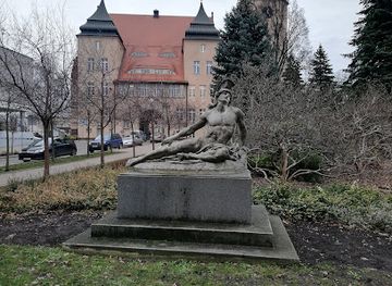 poland/elblag/attraction/pomnik-achillesa