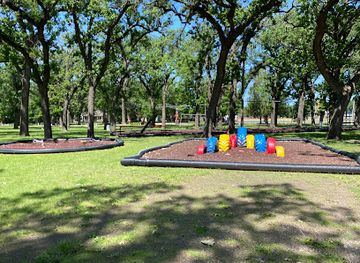 kansas/smoky-hills/attraction/markley-grove-park