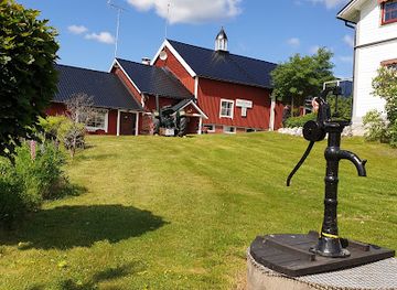 sweden/angermanland/attraction/arnolds-bilmuseum