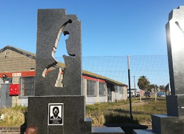 south-africa/battlefields/attraction/gugulethu-7-memorial