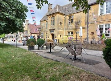 united-kingdom/stratford-upon-avon/bar/broadway