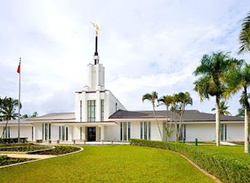 tonga/vava-u-islands/attraction/nuku-alofa-tonga-temple