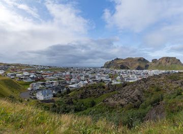 iceland/westman-islands/attraction/hraunkaling-memorial