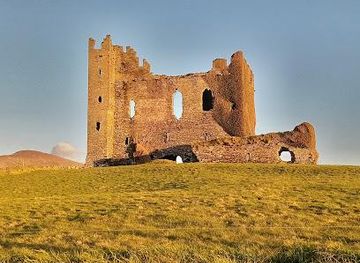 ireland/dingle/attraction/ballycarbery-castle