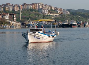 bulgaria/sozopol/attraction/lodka-freya