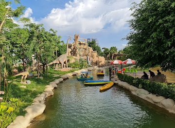 cambodia/phnom-penh/attraction/dinosaurs-alive