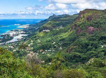 seychelles/bird-island/attraction/panorama-trois-freres