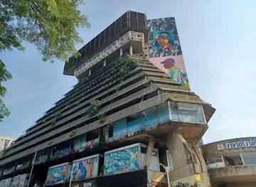 cote-d-ivoire/abidjan-autonomous-district/attraction/la-pyramide