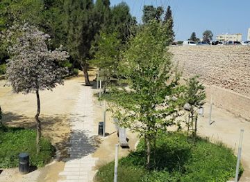 cyprus/nicosia/attraction/tripoli-bastion-moat