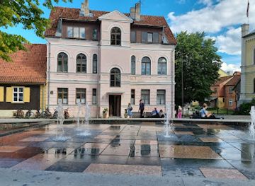 latvia/kuldiga/attraction/fontans