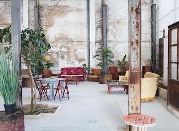 spain/valencia/attraction/la-fabrica-de-hielo