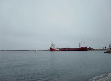 portugal/braga/attraction/praia-do-cabedelo