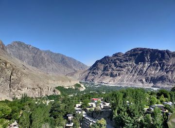 pakistan/rama-valley/attraction/buddha-de-yasheni