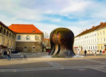 slovenia/maribor-pohorje/attraction/spomenik-nob