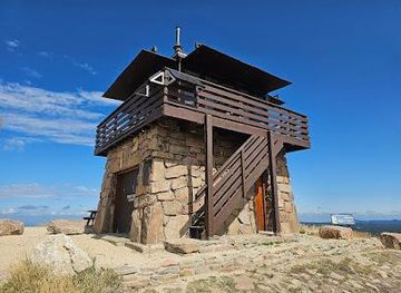 south-dakota/spearfish-canyon/attraction/cement-ridge-lookout