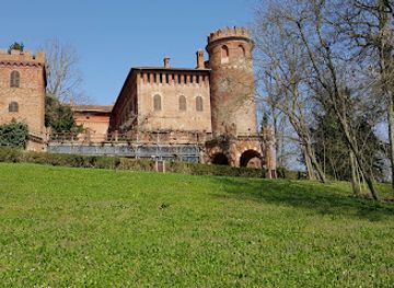 italy/langhe/attraction/redabue-castle