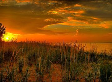 indiana/gary/attraction/lake-street-beach