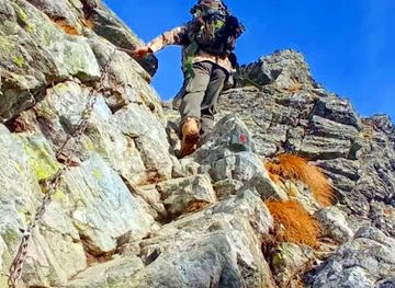 romania/transfagarasan-highway/attraction/pe-la-lanturi