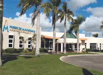 dominican-republic/la-romana/attraction/museo-de-la-altagracia-alejandro-e-grullon-e