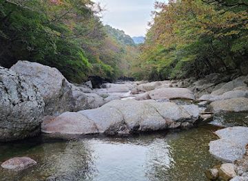 Baemsagol Valley