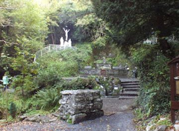 ireland/county-sligo/attraction/tobernalt-holy-well