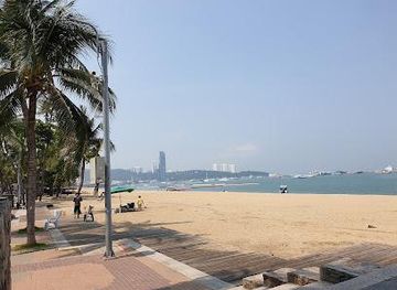 thailand/pattaya/attraction/pattaya-beach