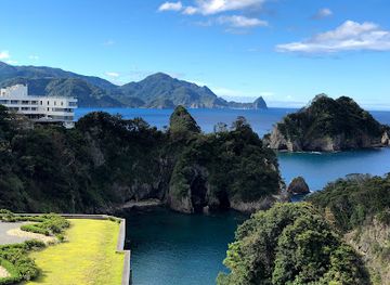 japan/izu/attraction/tsubasawa-beach