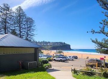 australia/sydney/attraction/bilgola-beach