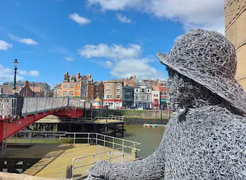 Whitby Swing Bridge