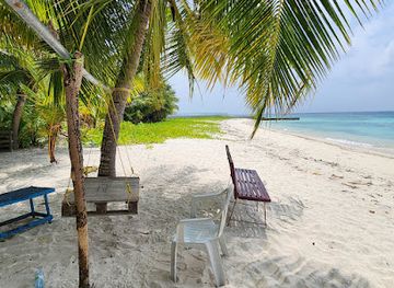 maldives/meemu-atoll/attraction/sunset-beach