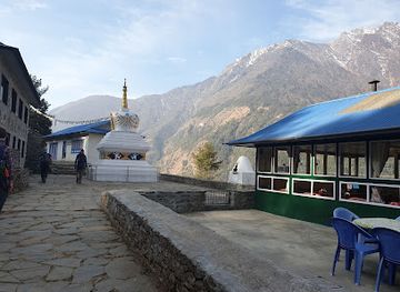 nepal/gokyo-lakes/attraction/cheplung-village-nepal