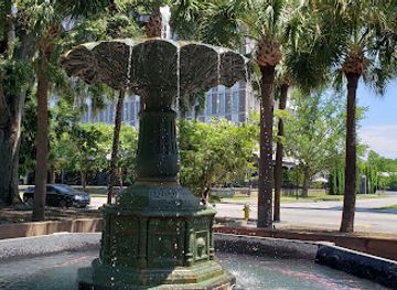 south-carolina/lowcountry/attraction/marion-square