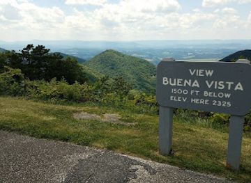 virginia/blue-ridge-parkway/attraction/indian-gap-rocks