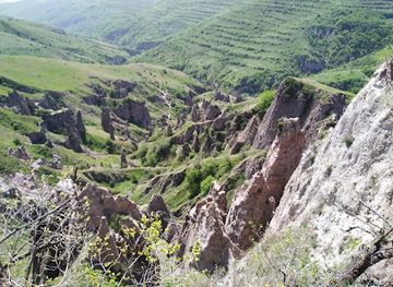 armenia/tatev-monastery/attraction/rock-formations