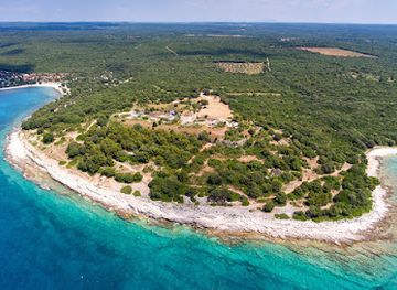 croatia/istria/attraction/fort-forno