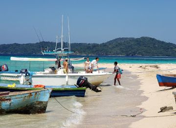 honduras/la-ceiba/attraction/cayos-cochinos-tours-la-ceiba