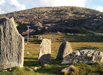 ireland/beara-peninsula/attraction/cashelkeelty-stone-circles
