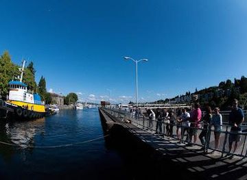 washington/federal-way/attraction/shutter-tours