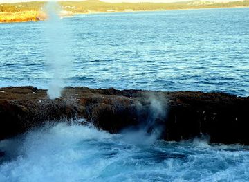 spain/tarragona/attraction/el-bufador-d-aiguas-el-soplador-de-aguas