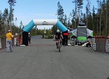 oregon/cascade-lakes-scenic-byway/attraction/wanoga-snow-play-area