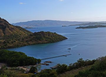 indonesia/komodo-national-park/attraction/morinara-hill