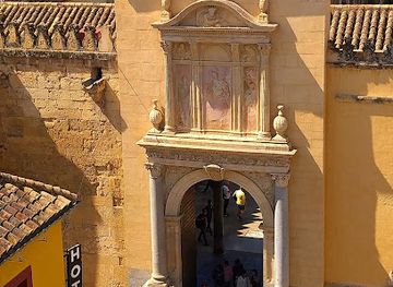 spain/cordoba/attraction/puerta-de-santa-catalina