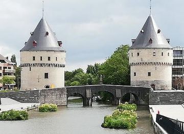 belgium/kortrijk/attraction/broel-towers