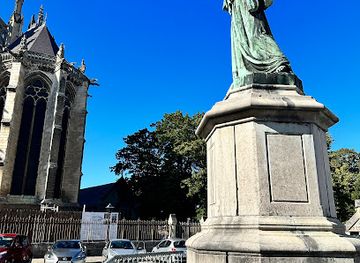 france/picardy/attraction/statue-de-pierre-l-ermite