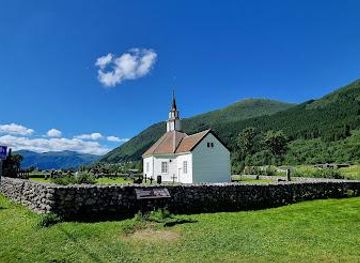 norway/alesund/attraction/old-stordal-church
