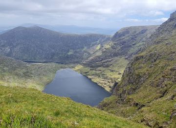 ireland/the-kerry-way/attraction/devil-s-punch-bowl