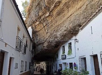 spain/ronda/attraction/c-cuevas-de-la-sombra